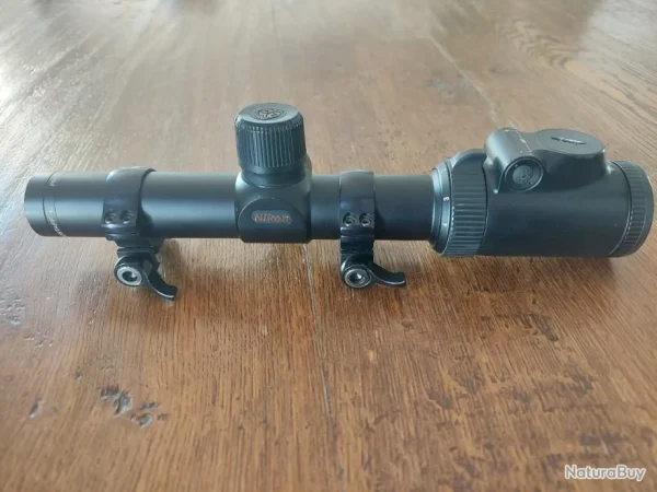 LUNETTE NIKON PROSTAFF 7 1-4X24 officiel 1