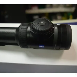 LUNETTE DE TIR ZEISS VICTORY V8 1,1-8X24 – RÉTICULE LUMINEUX 60 – FIXATION COLLIERS NEUVE Paris 10