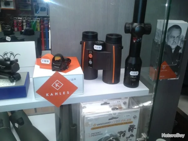KAHLES HELIA RF 10X42 magasin 1