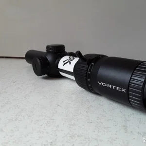 Meilleur Prix Vortex Optics 8300 LUNETTE VORTEX STRIKE EAGLE 1-8X24 NEUF 17